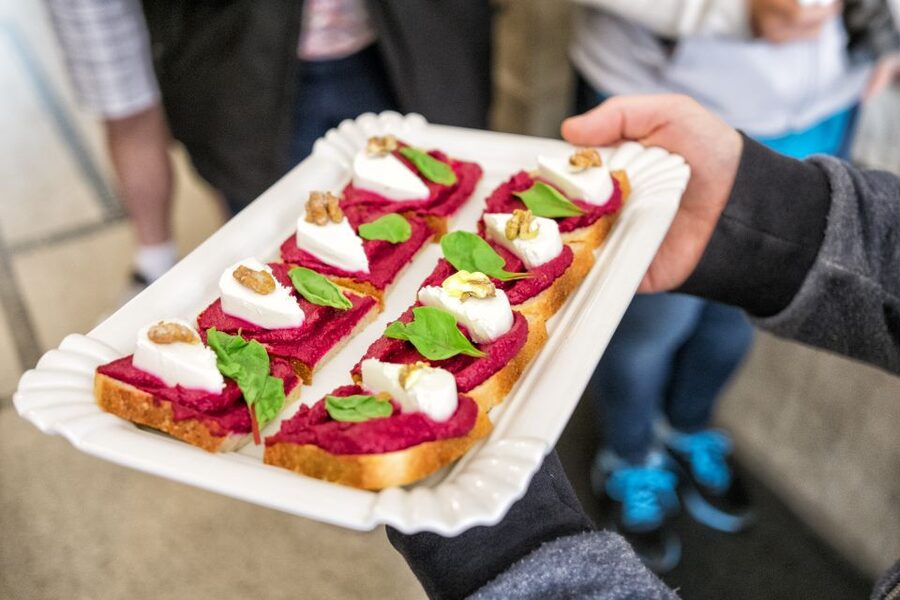 Prague: Food and Beer Guided Walking Tour with Tastings - Who should book this Prague food tour?