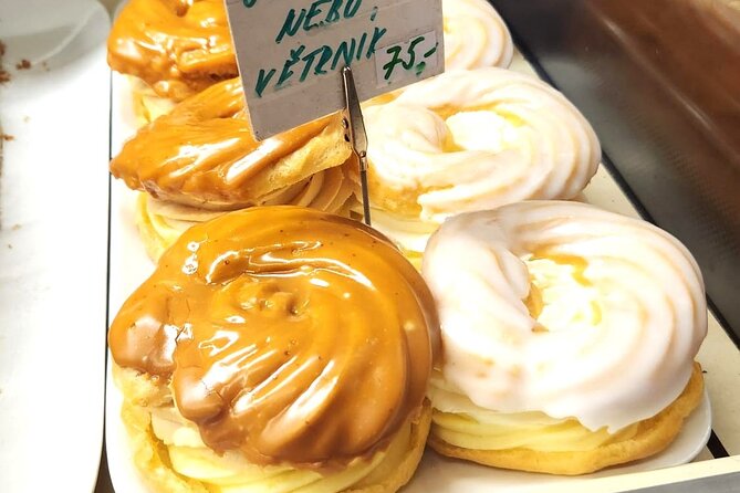Prague Food tasting tour of Hidden Gems for Small Groups - Koláč: a sweet beginning in Vinohrady