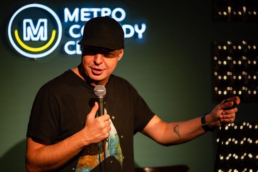 Prague: Friday Stand-Up Comedy in English - Drinks, Cocktails, and the Post-Show Lounge