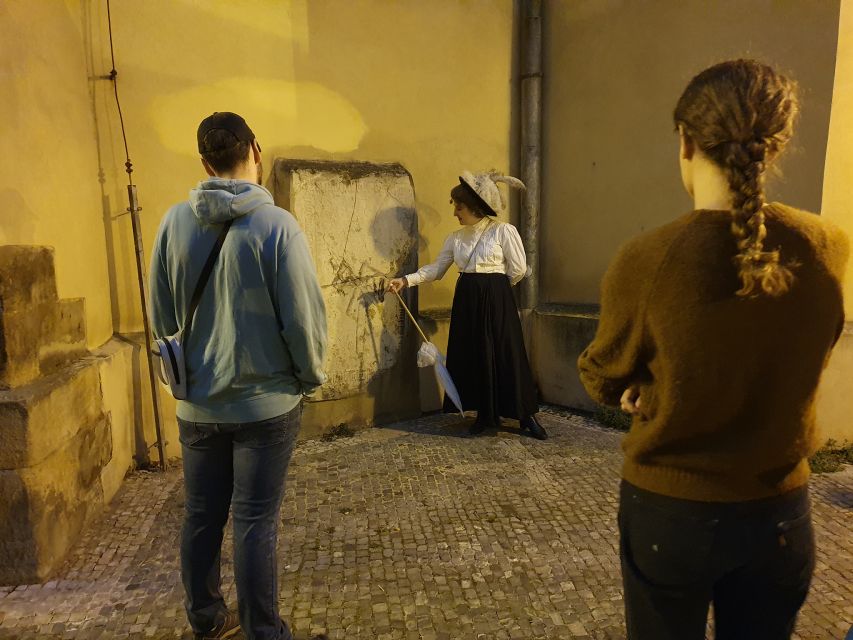 Prague: Ghost Tour - The Old Jewish Cemetery and Prague’s uneasy past