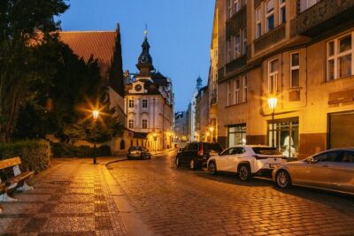 Ghosts and Legends Nighttime Guided Walking Tour