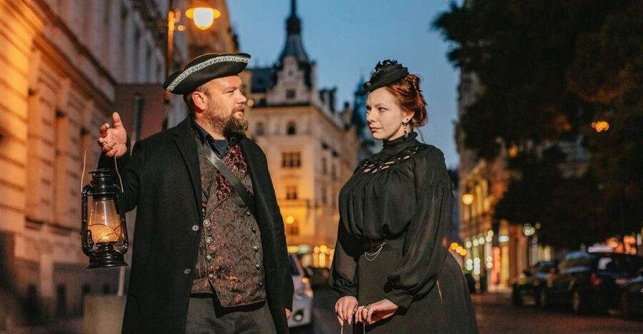 Prague: Ghosts and Legends Nighttime Guided Walking Tour - Storytelling quality: the real reason to book