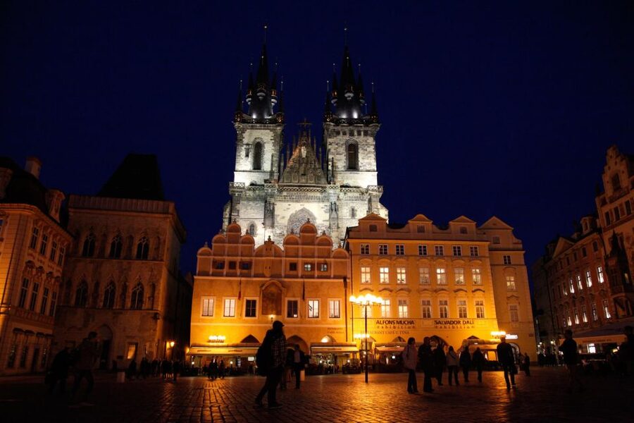 Prague: Ghosts and Legends of the Old Town Evening Tour - Key points to know before you book