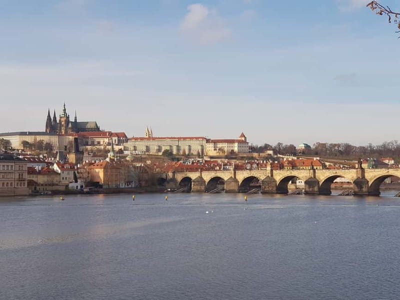 Prague Grand 2,5 hour + 2 hour exterior walking tour - Key points to know before booking