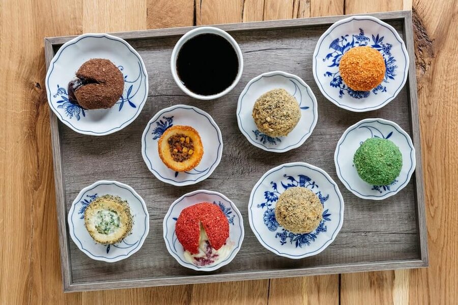 Prague: Guided Sweet Gourmet Walking Tour - What happens at the bakeries and cafés