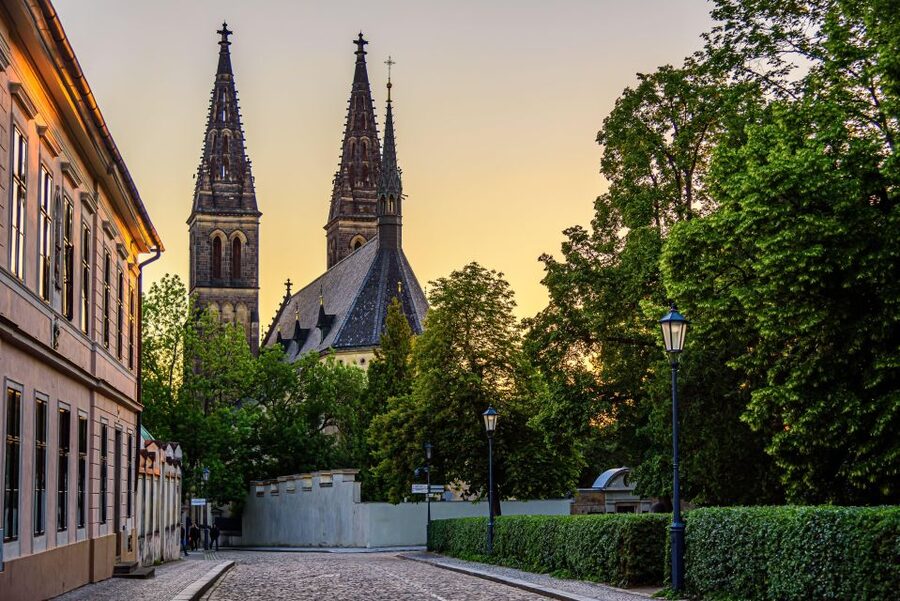Prague: Guided tour to the historic fortress of Vyšehrad - Key points about the Vyšehrad experience