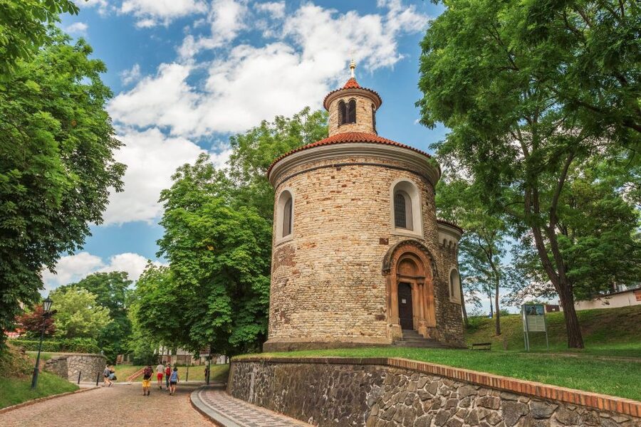Prague: Guided tour to the historic fortress of Vyšehrad - Who should book this tour?