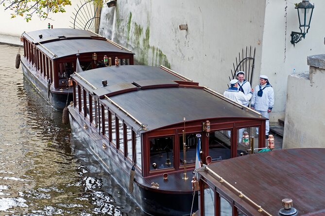 Prague Guided Walking Tour and Cruise with Authentic Czech Lunch - Walking back to the Vltava for the cruise