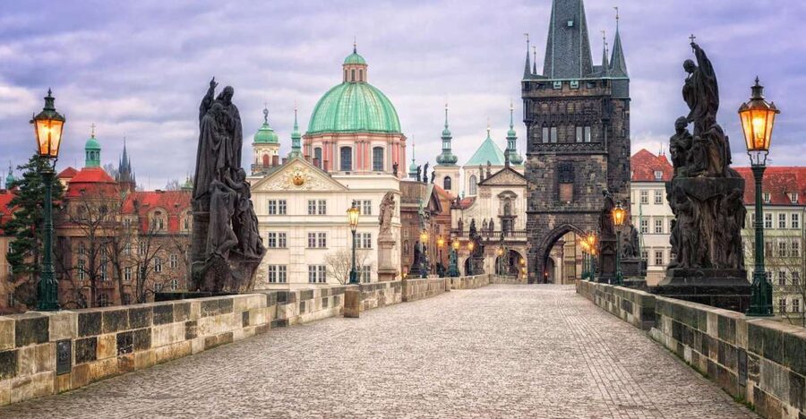 Prague Half-Day Private Walking Tour - Starting at Prague Castle, Europe’s largest medieval complex