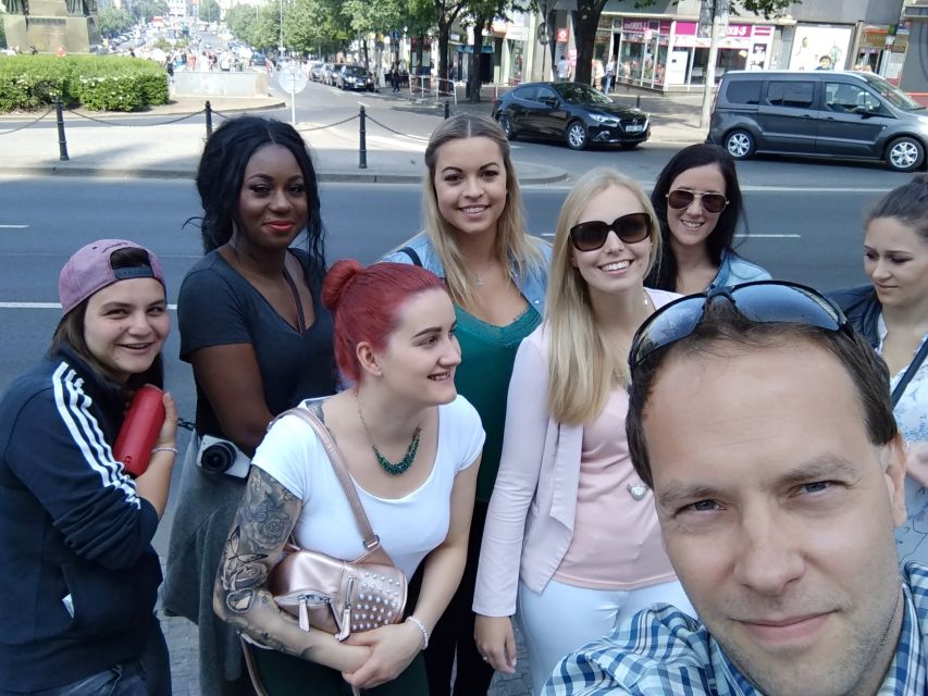 Prague Half-Day Private Walking Tour - The Jewish Quarter, cemetery, and Old-New Synagogue