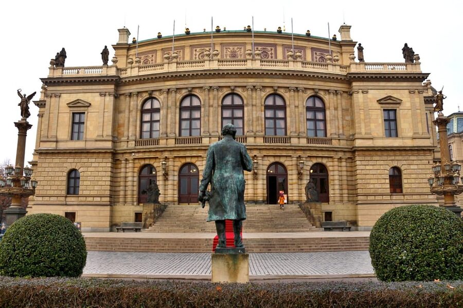 Prague: Hidden Gems Walking Tour with Local Guide - Prague Venice and Lennon Wall