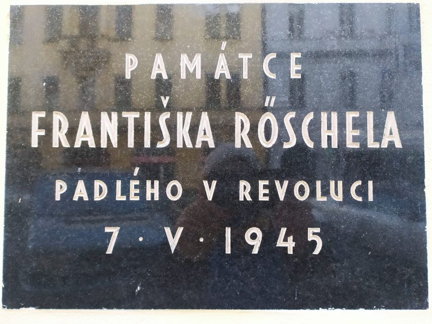 Prague: Historical Walking Tour with Focus on World War 2 - Reinhard Heydrich and the cost of resistance