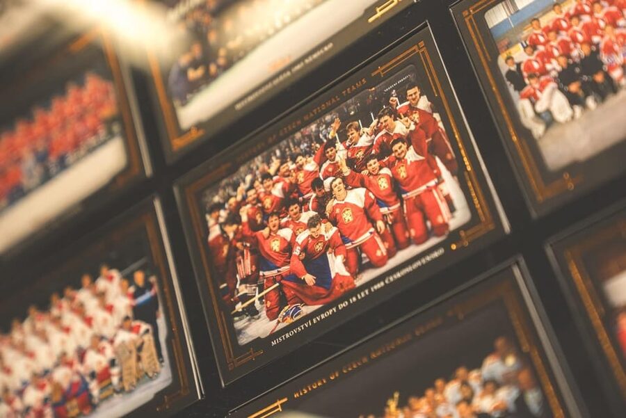 Prague: Hockey Cards Museum and NHL VR Experience Ticket - Practical rules and access details