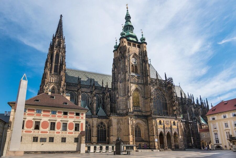 Prague Hradcany Castle, St Vitus Cathedral Tour with Tickets - The Old Royal Palace and the story of Czech rulers