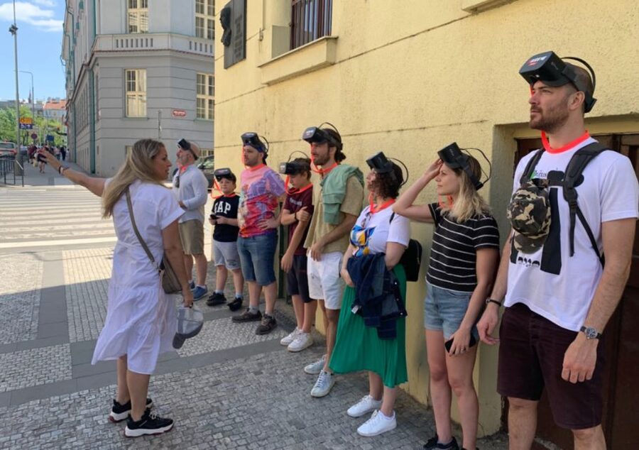 Prague: Immersive History Walking Tour and VR - New Town Hall and the medieval turning point