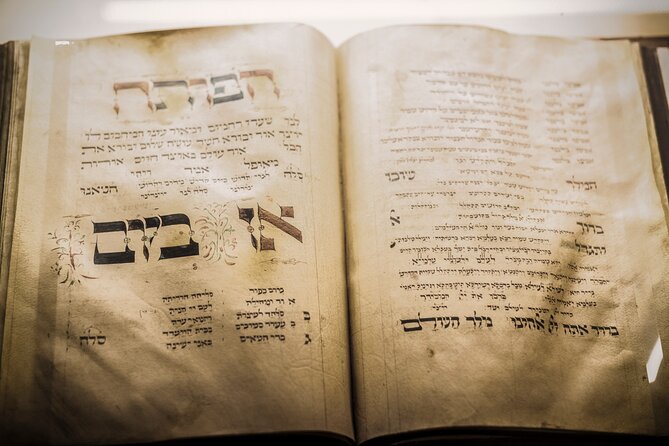Prague: Jewish Quarter Walking Tour with Admission Tickets - Meeting at Maiselova 5