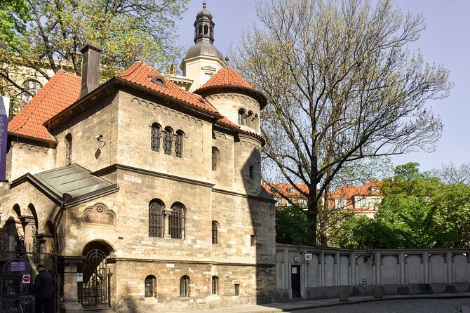 Prague Jewish Town Admission Ticket & Optional Audio Guide - Spanish Synagogue and Moorish-style decoration