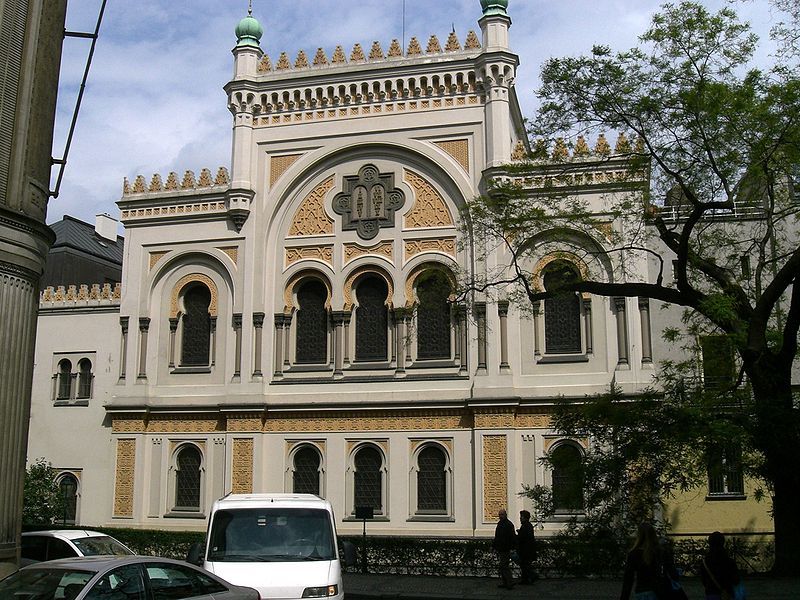 Prague: Jewish Town Walking Tour - Maisel, Spanish, and Pinkas Synagogues