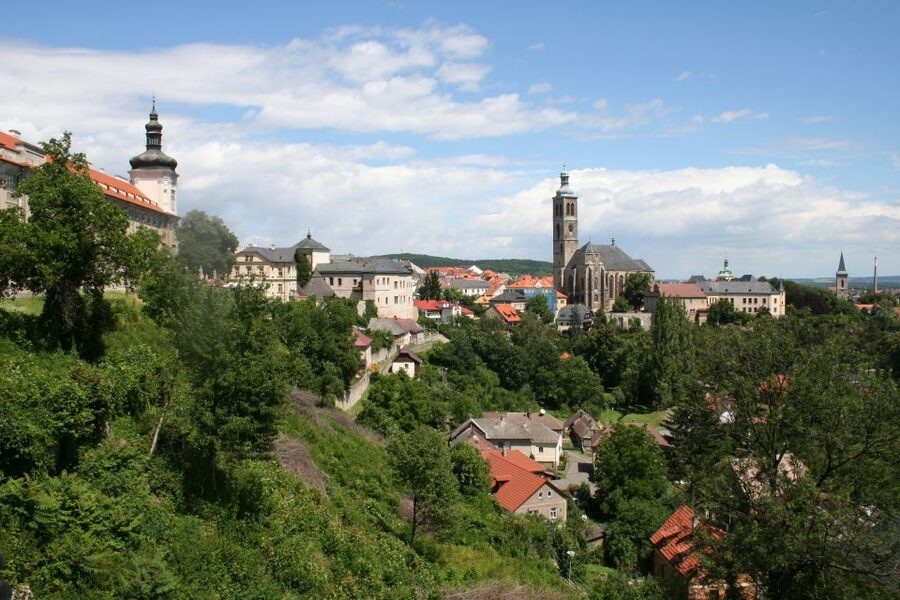 Prague: Kutná Hora, St Barbara's Cathedral and Bone Church - Inside the Sedlec Ossuary