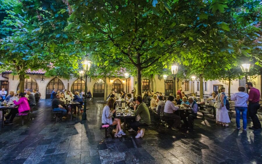Prague: Legendary Beer Tour with Dinner - Who should book this Prague beer walk?