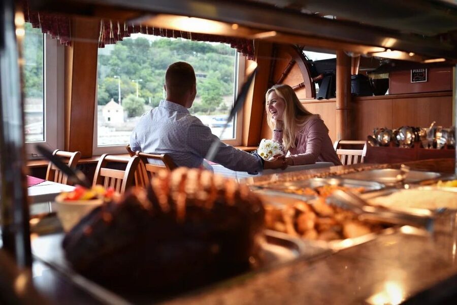 Prague: Lunch Cruise on Vltava River with open Buffet - Charles Bridge from below