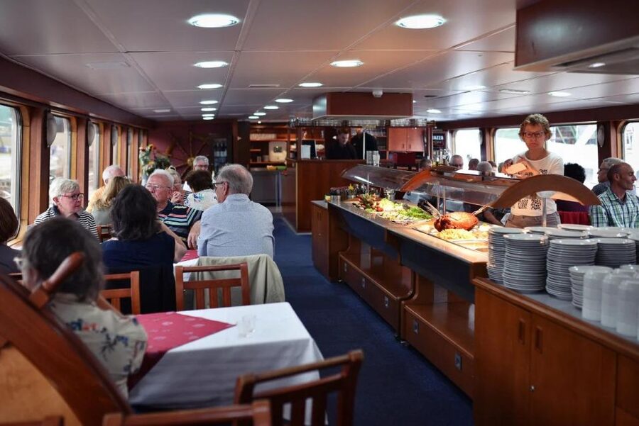 Prague: Lunch Cruise on Vltava River with open Buffet - Drinks cost extra, so budget for them