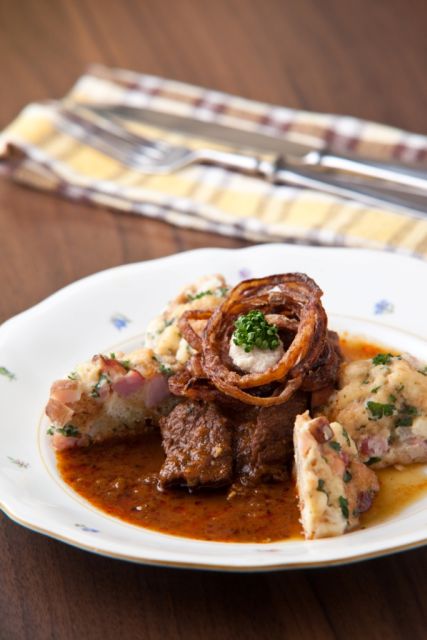 Prague: Market Tour and Traditional Czech Cooking Class - Should you book the Prague cooking class?