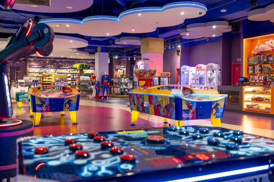 Prague: Mirror Maze Entry Family Ticket - Flexible booking for a Prague schedule