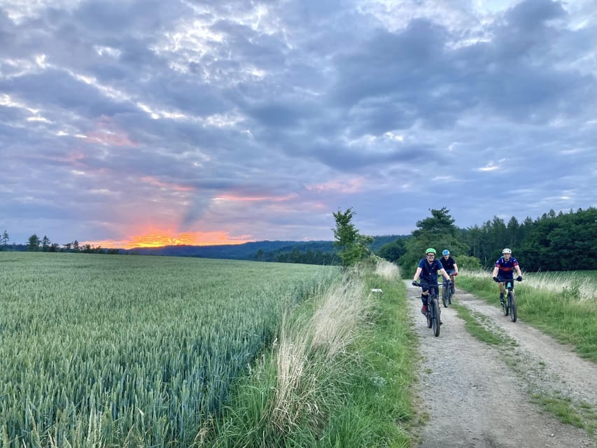 Prague Mountain Biking: Blast Through The Best Singletracks - How difficult is the trail riding?