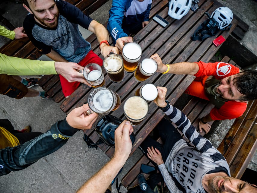 Prague Mountain Biking: Blast Through The Best Singletracks - Martin’s guiding style and group atmosphere