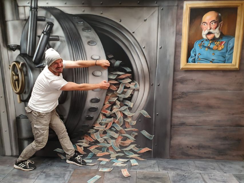 Prague: Museum of Fantastic Illusions Entry Ticket - King Kong, Einstein, and the big photo setups