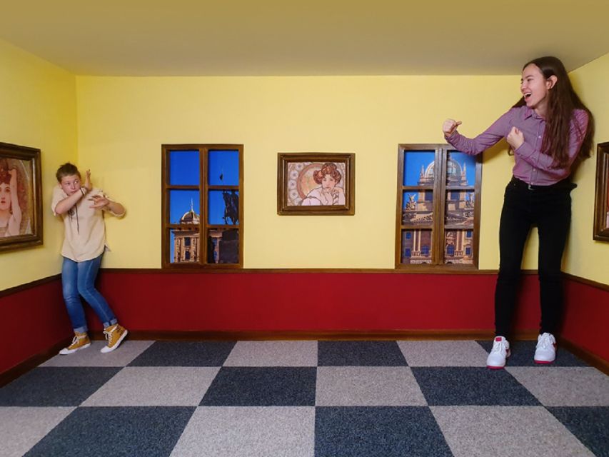 Prague: Museum of Fantastic Illusions Entry Ticket - Photography tips that make the visit better