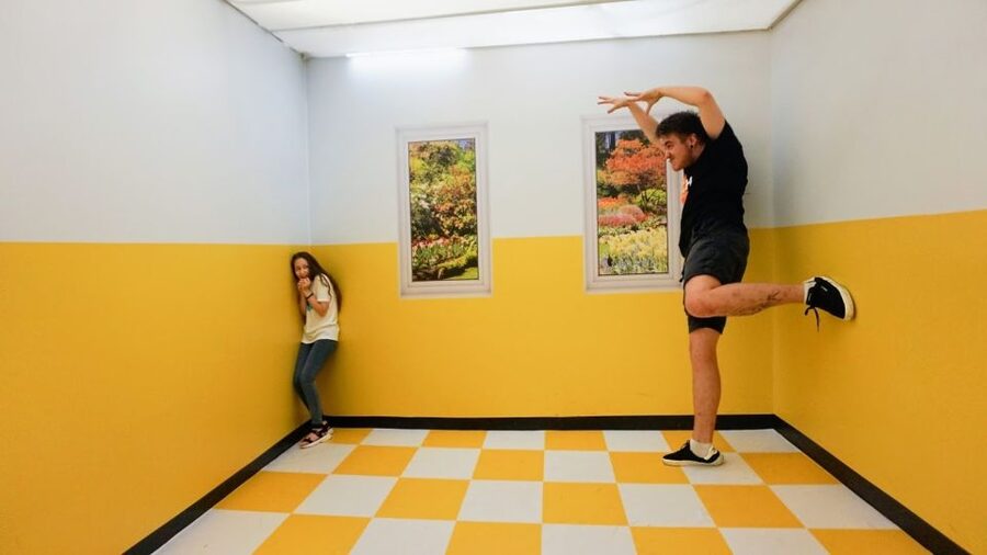 Prague: Museum of Senses Admission Ticket - The mirror maze is your first test