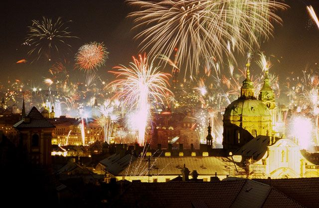 Prague: New Year's Eve Pub Crawl & Karlovy Lazne Club Entry - Should you book this Prague New Year’s Eve crawl?