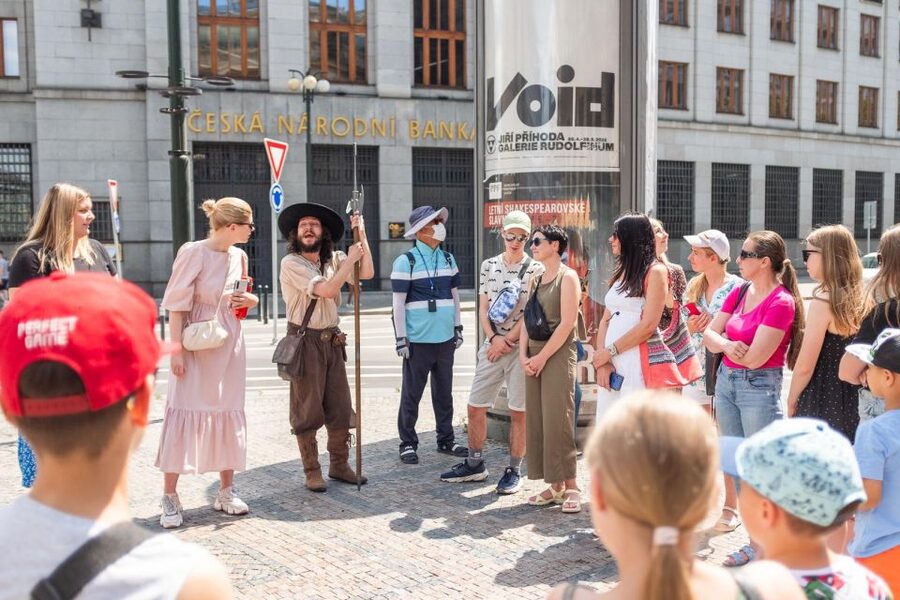 Prague: Nightwatchman of Prague Walking Tour - Meeting the watchman by the Powder Tower