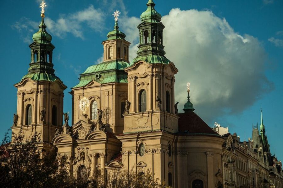 Prague: Old Town and Jewish Quarter Guided Tour in German - Estates Theater and Charles University: a walk through Prague’s intellectual center