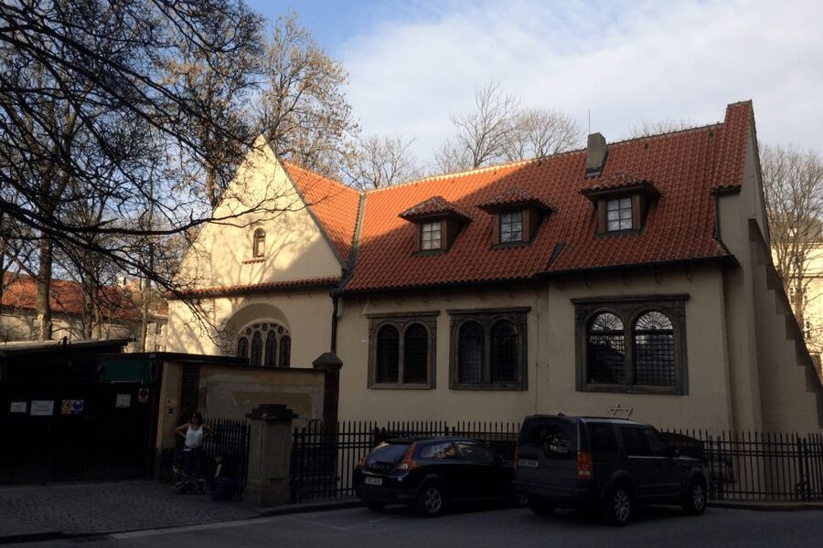 Prague: Old Town and Jewish Quarter Guided Tour in German - Clementinum: a major landmark seen from the outside