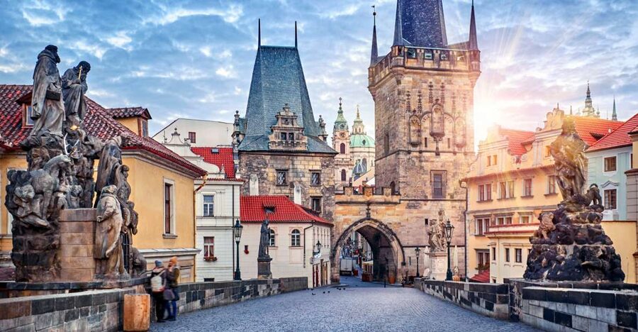 Prague Old Town and Top Attractions Private Tour by Car - Key points at a glance