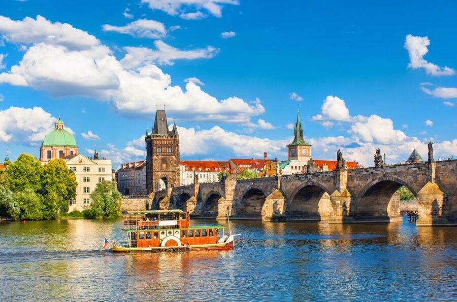 Prague Old Town Family Tour, Attractions, Royal Castle - Why This Prague Tour Works for Families