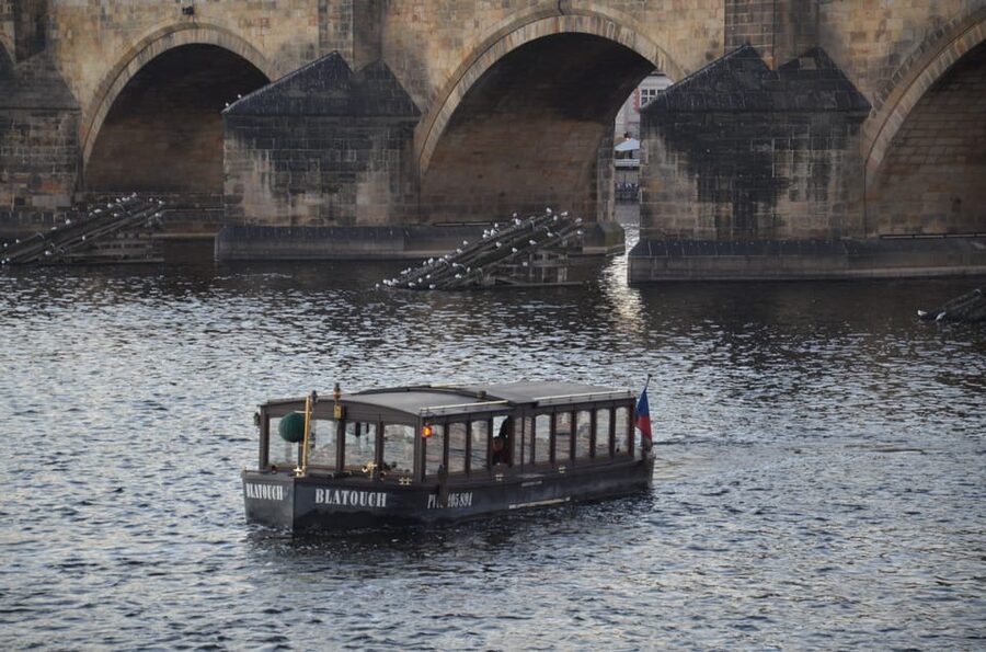 Prague: Old Town Guided Walking Tour and City Boat Ride - Old Town Square brings the familiar sights into focus