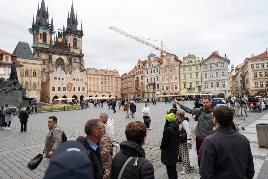 Prague: Old Town, Jewish Quarter & Astro Clock Walking Tour - Who should book this walking tour?