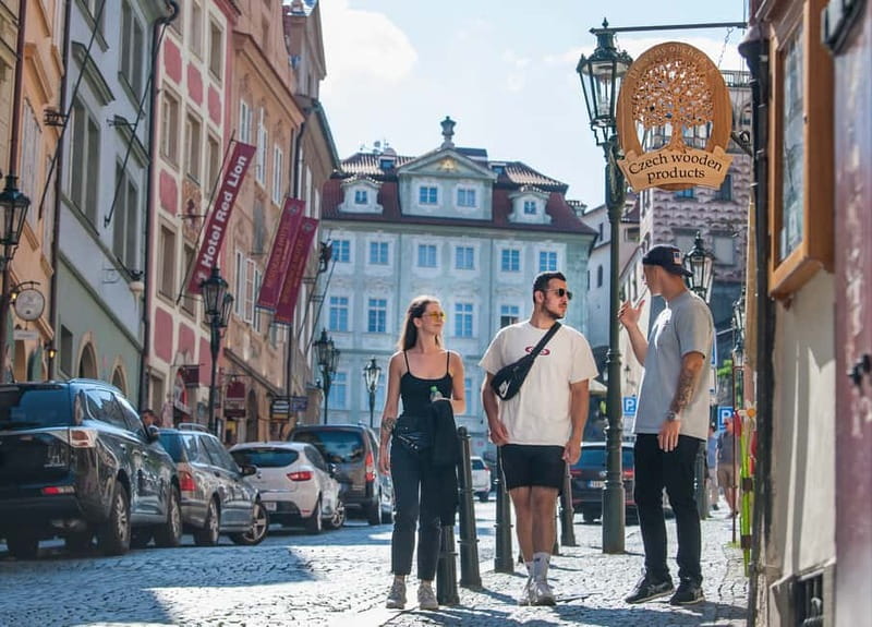 Prague: Old Town, Prague Castle & River Cruise Day Tour - Meeting near Charles Bridge at 10:00