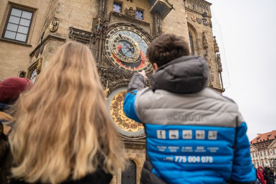 Prague: Old Town Private Walking Tour with Hotel Pickup - Týn Church and the heart of Old Town Square