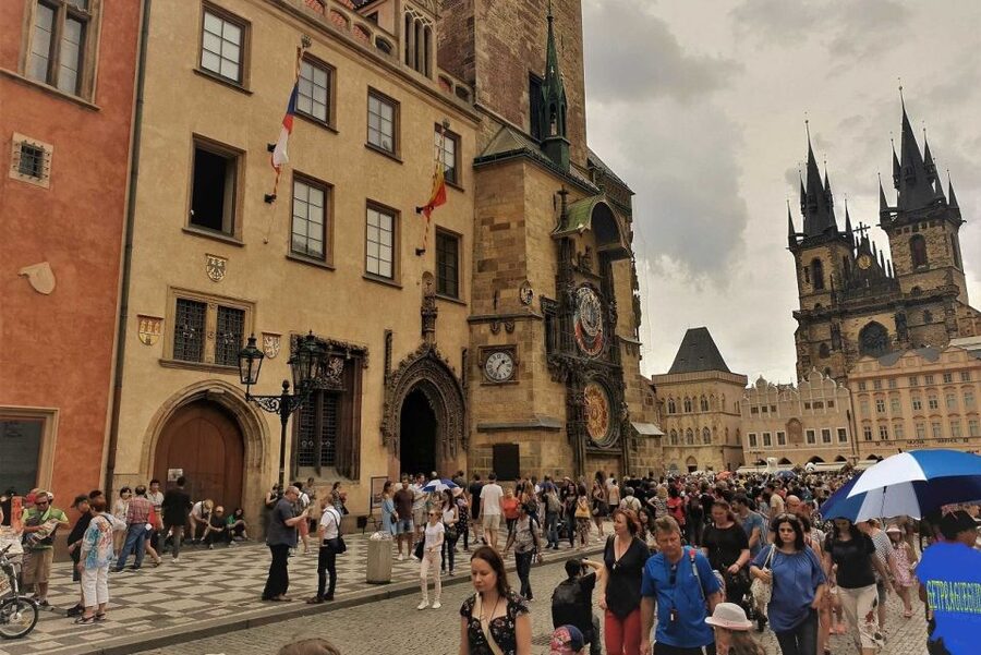 Prague: Old Town Tour & National Museum Skip-the-Line Ticket - Should You Book the Prague Old Town and Museum Tour?