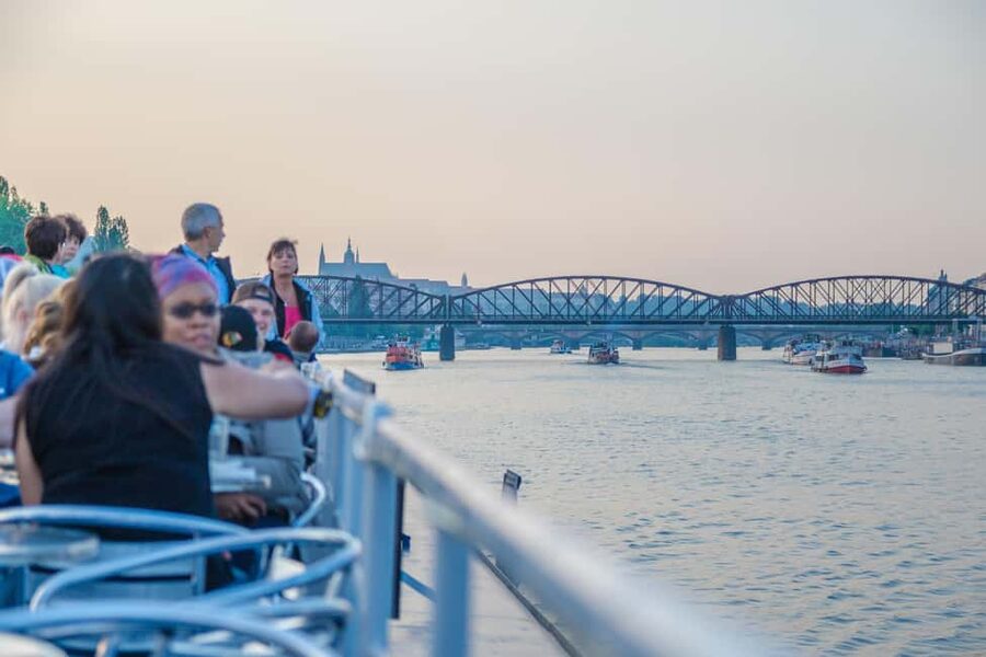 Prague: Panoramic Vltava River Cruise - What to order onboard