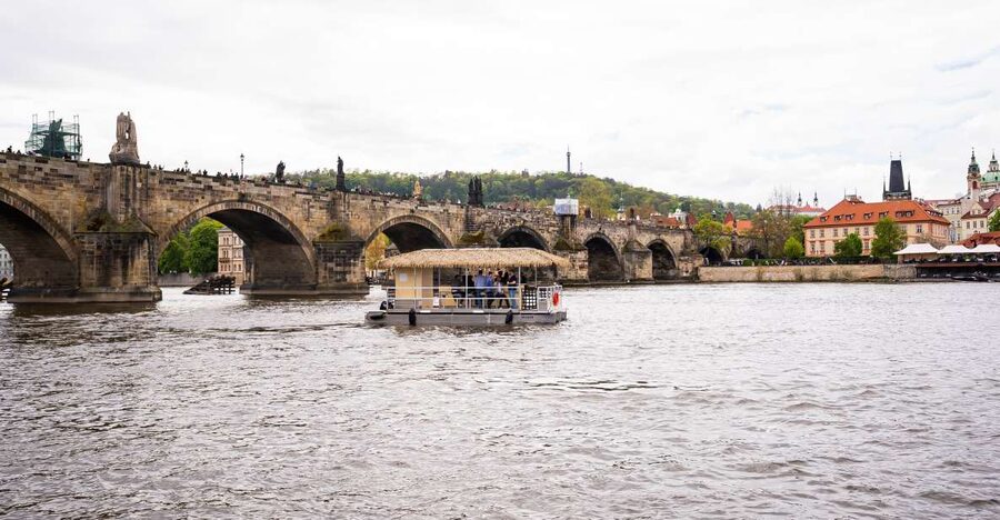 Prague: Party Tiki Boat Sightseeing Cruise with Drinks - Key points to know before booking