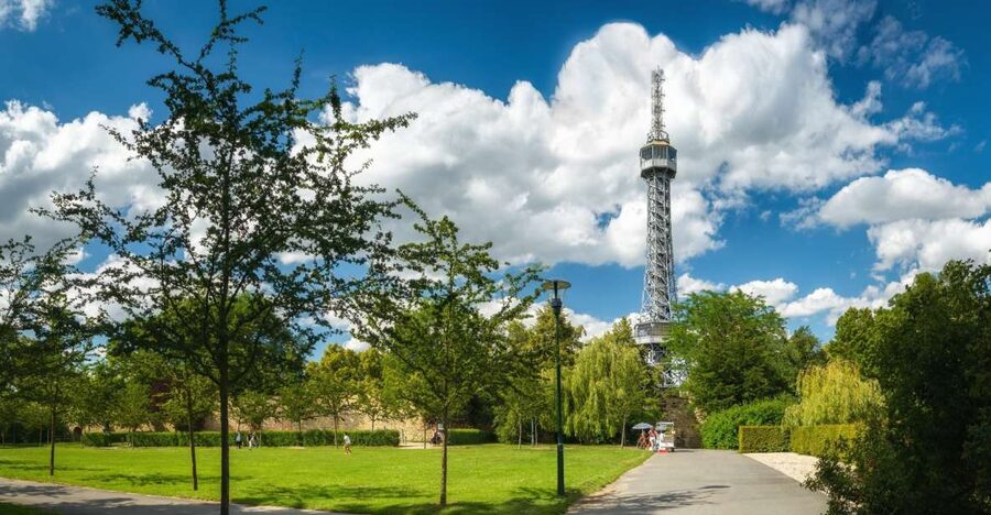 Prague: Petřín Tower and Mirror Maze Entry Ticket - Who will enjoy this visit most?