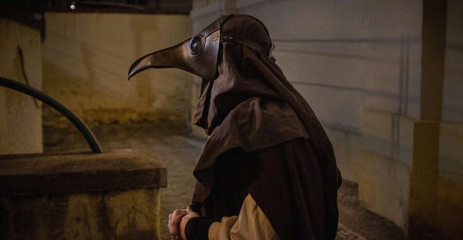 Prague: Plague Doctor Old Town History Walking Tour - Na Františku Hospital and the story of A. Schamsky