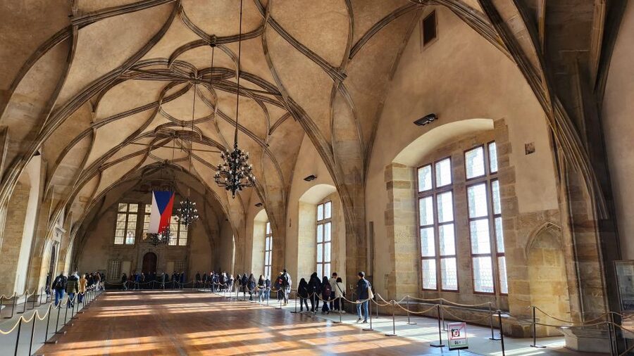 Prague: Prague Castle Private Walking Tour - St. Vitus Cathedral: The Castle’s Great Interior
