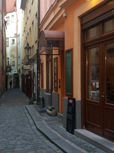 Prague: Private All Inclusive Tour - A private start in Prague 1